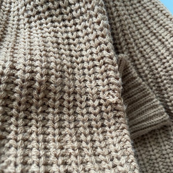 NWT Almost Famous reversible twist knit oversized sweater - Picture 8 of 8